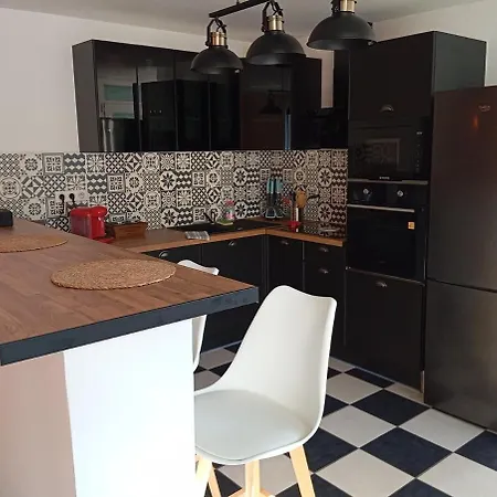 Apartmán Magnifique En Rez De Jardin *