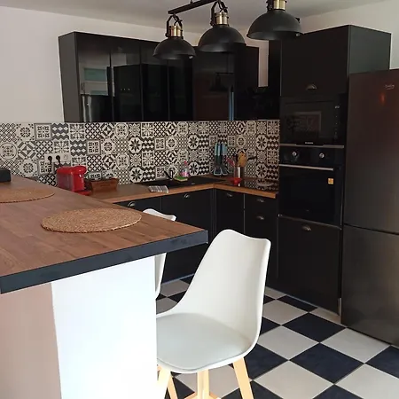 Apartmán Magnifique En Rez De Jardin *