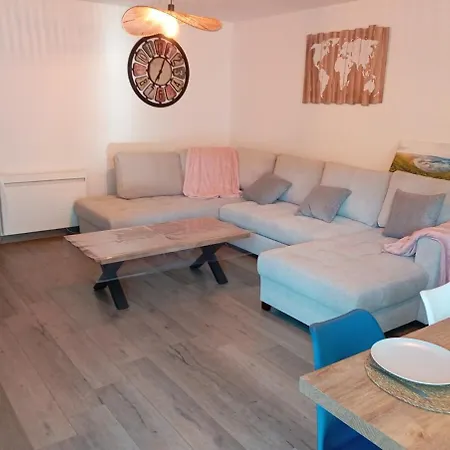 Apartmán Magnifique En Rez De Jardin