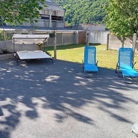 Magnifique En Rez De Jardin *