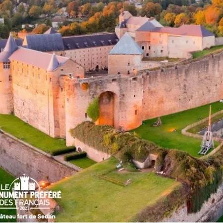 Apartment Magnifique En Rez De Jardin Joigny-sur-Meuse